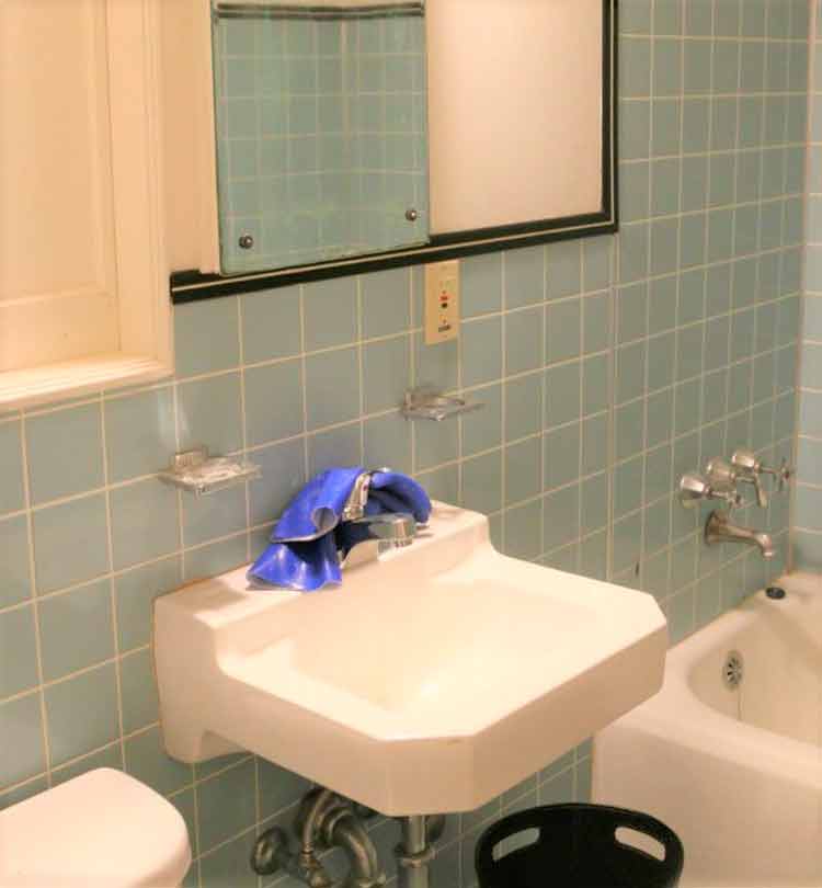 21+ Amazing Before & After Bathroom Remodels That Will ...