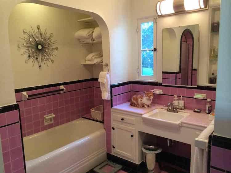 DIY cheap bathroom remodel Homebuilding & Renovating