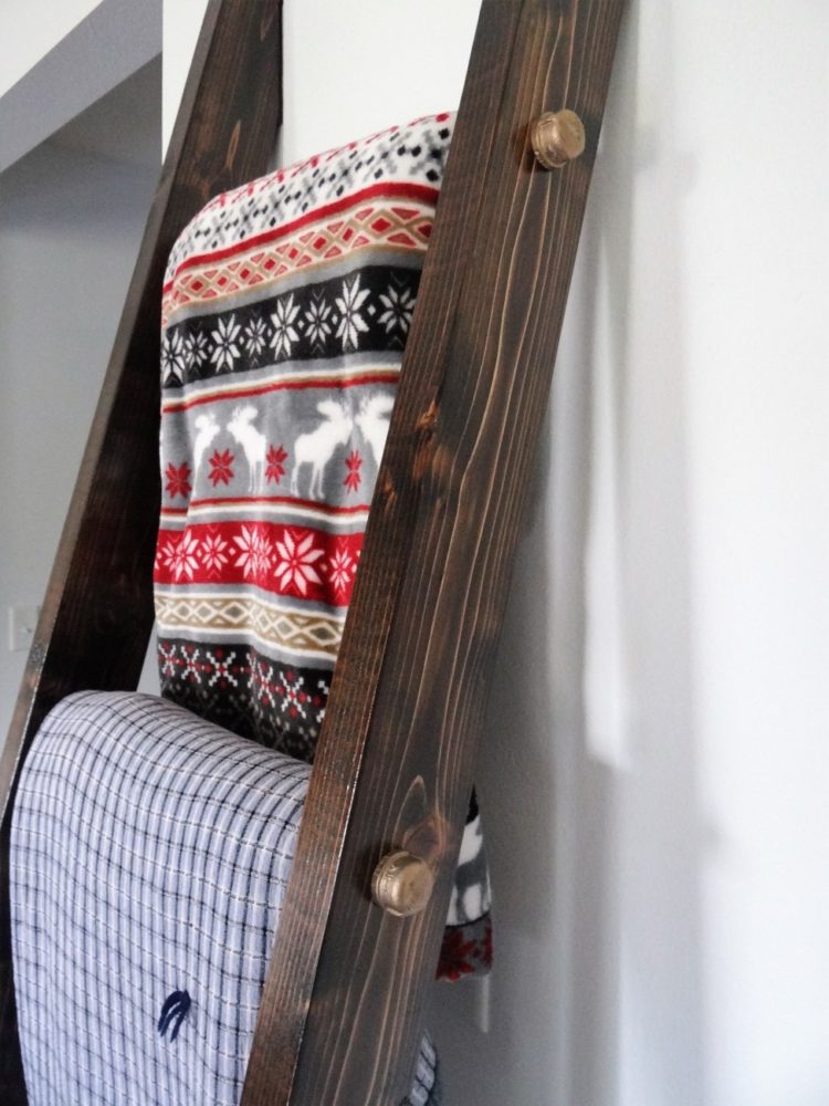 blanket ladder for living room