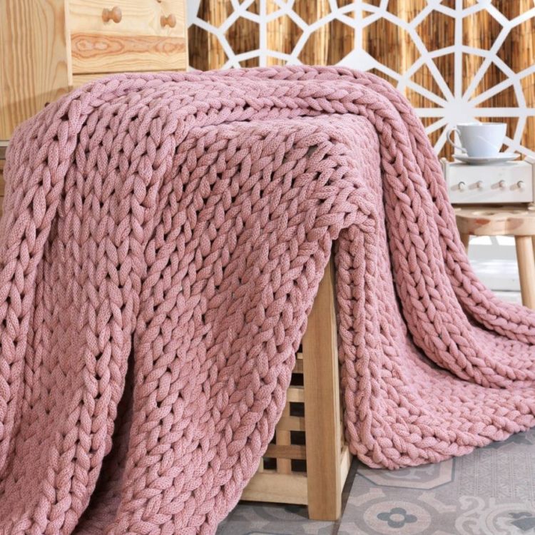 chunky knit blanket urban outfitters
