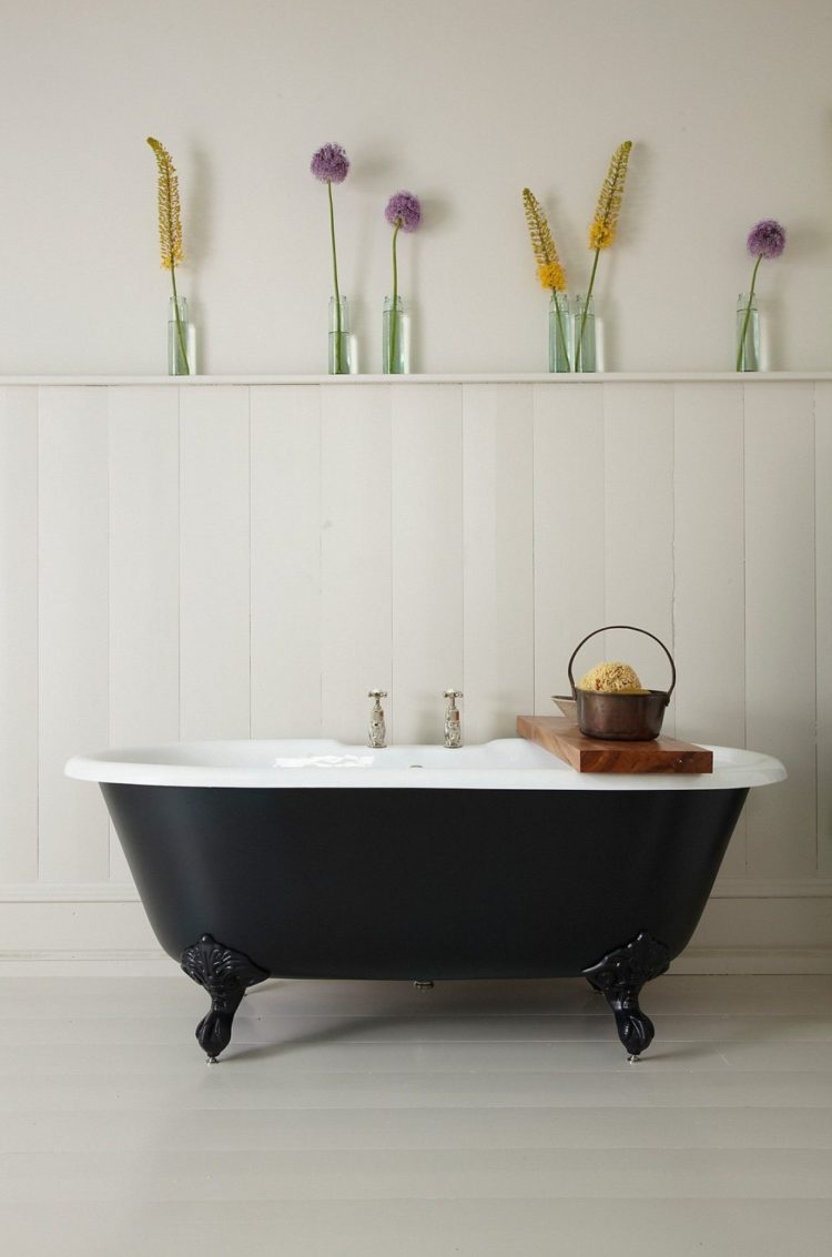 clawfoot tub 48 inch