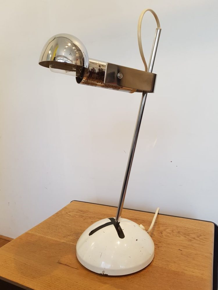big w desk lamp