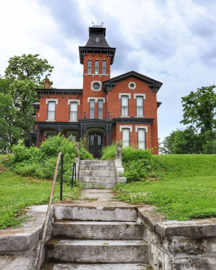 mansard roof maintenance