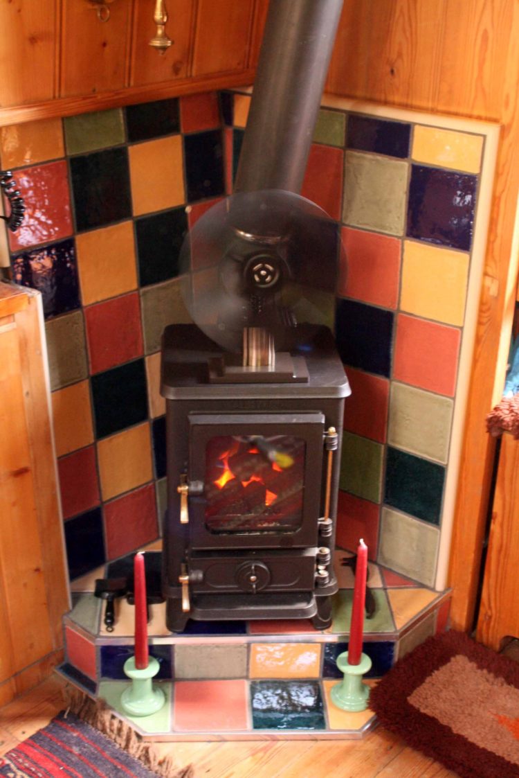 wood burning stove red