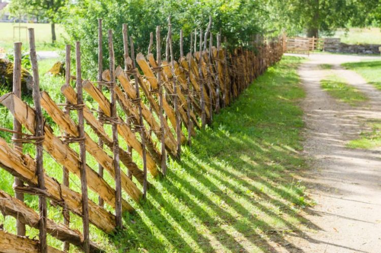 wood fence estimator