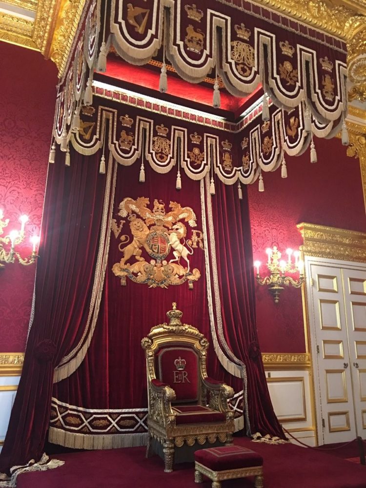 throne room fez