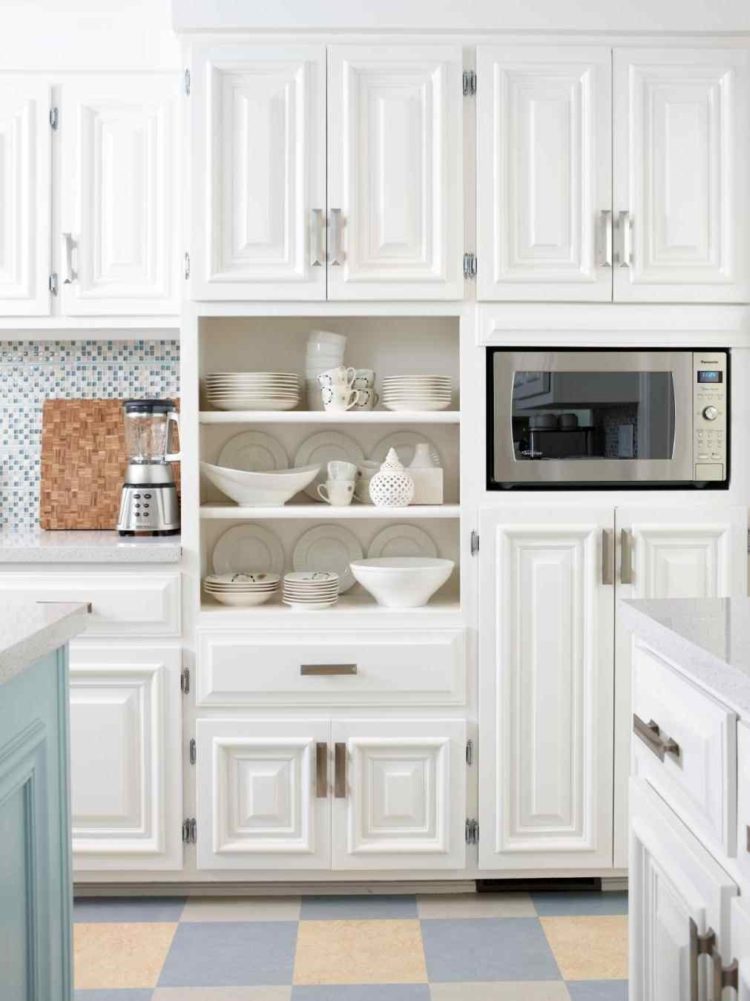 white kitchen cabinets at lowes
