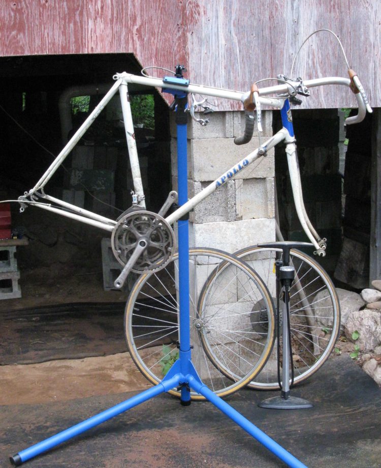 bike stand exercise equipment