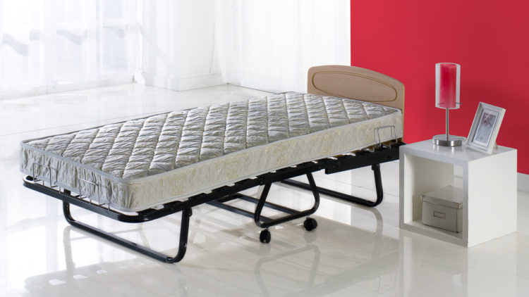 rollaway bed meaning