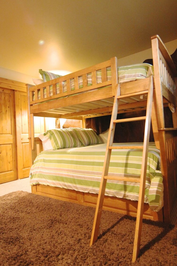 kenwood twin over full bunk bed