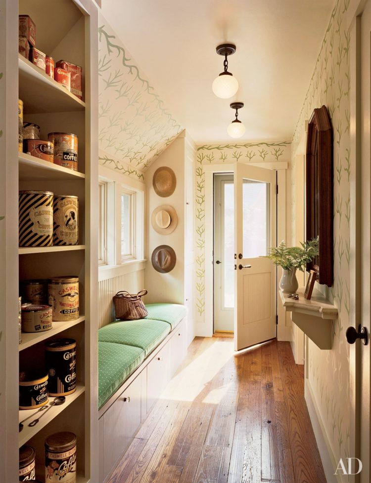 mudroom lockers with bench