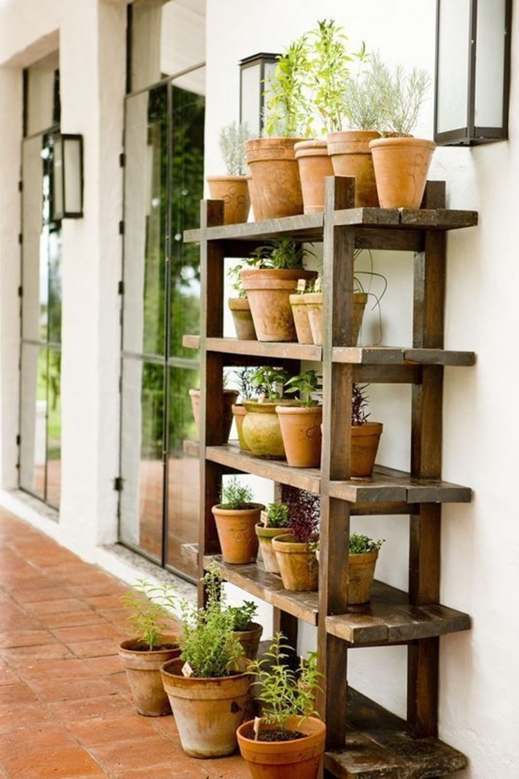 plant stand gold
