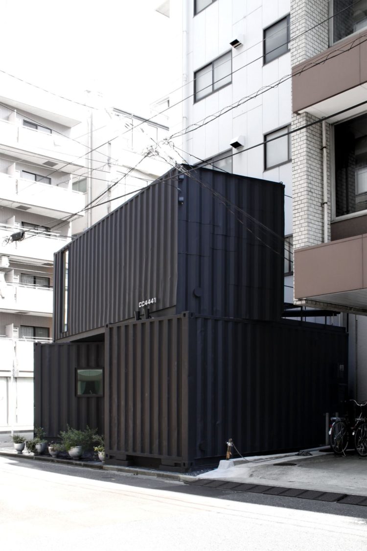 u.p.c. shipping container code