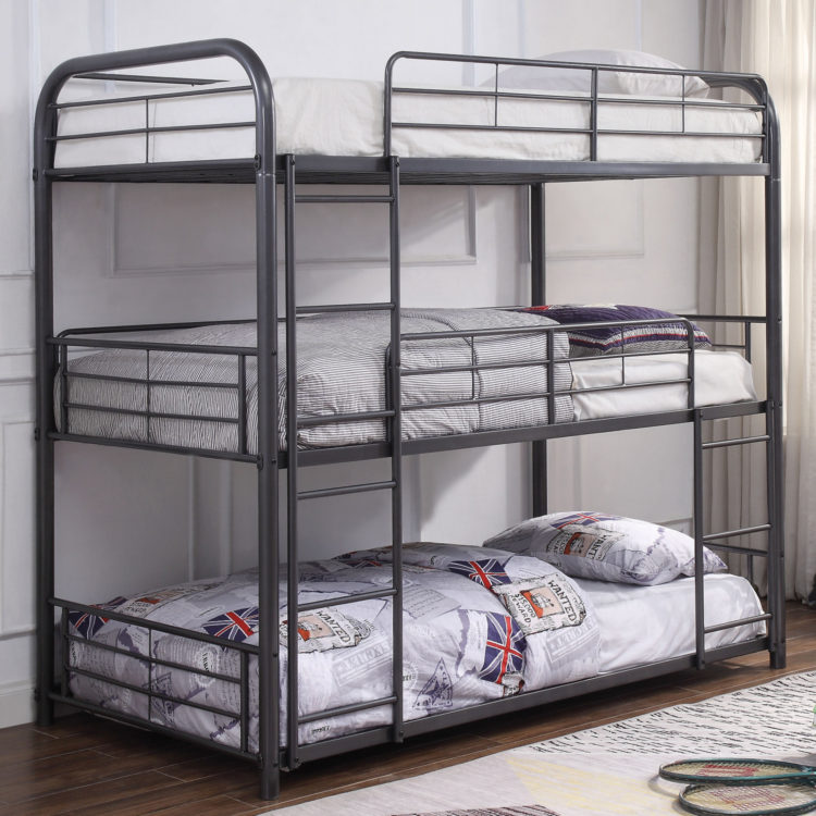 pictures of triple bunk beds