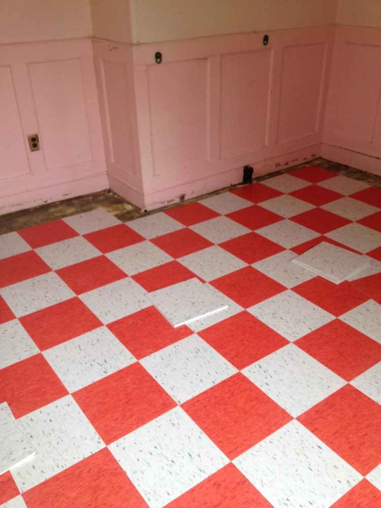 peel n stick vinyl floor tiles